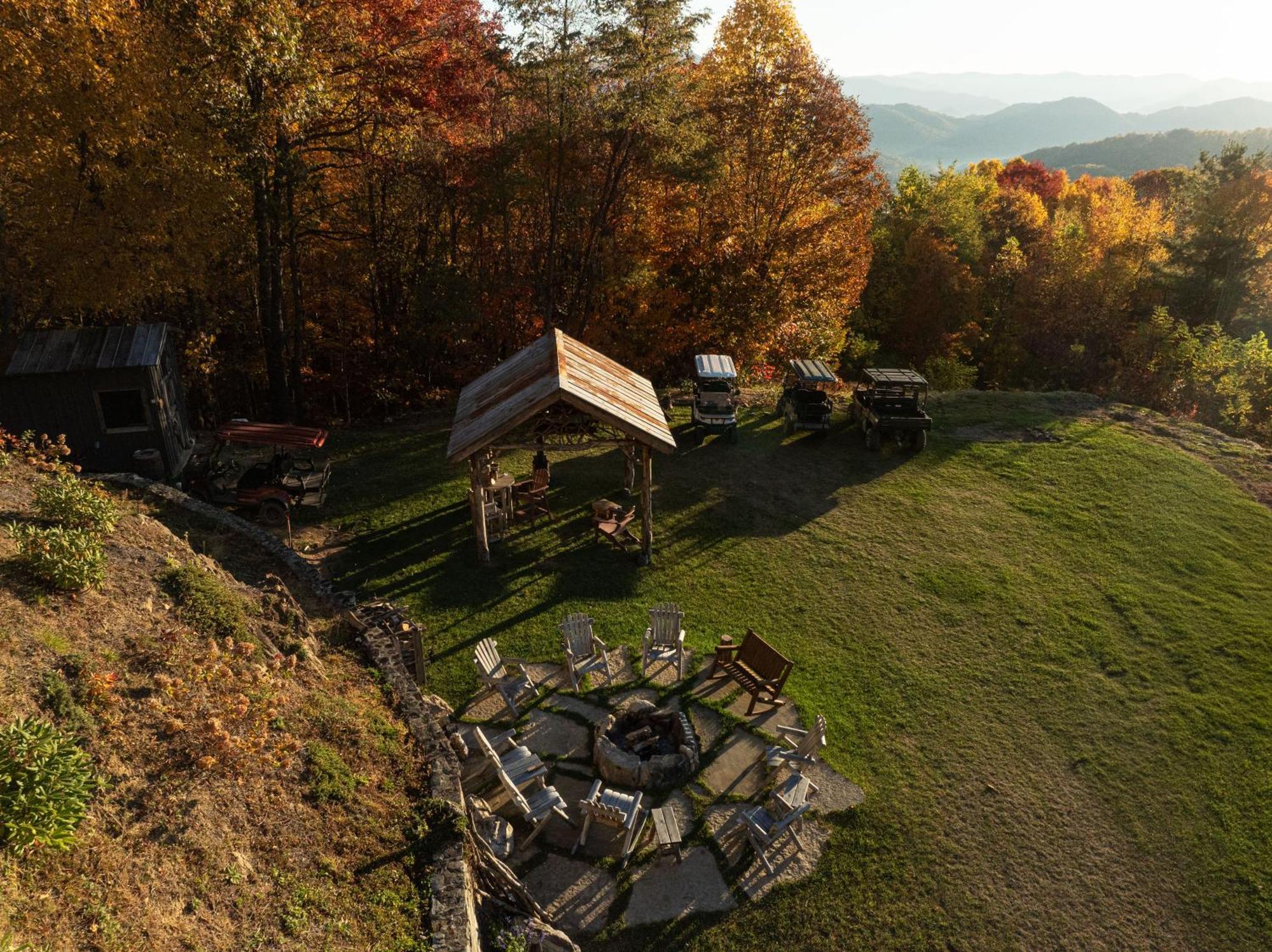 Hotel Elk & Embers Mountain Hideaway Waynesville Esterno foto