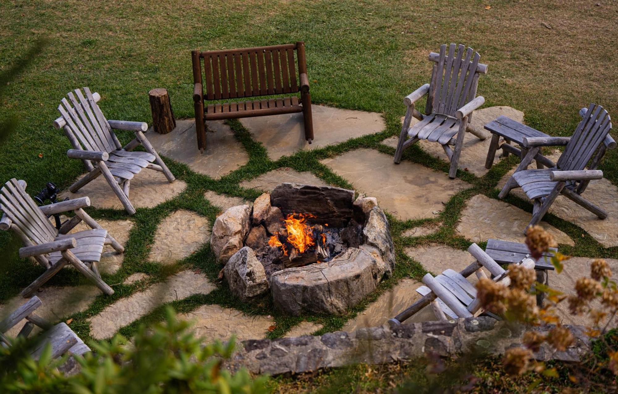 Hotel Elk & Embers Mountain Hideaway Waynesville Esterno foto